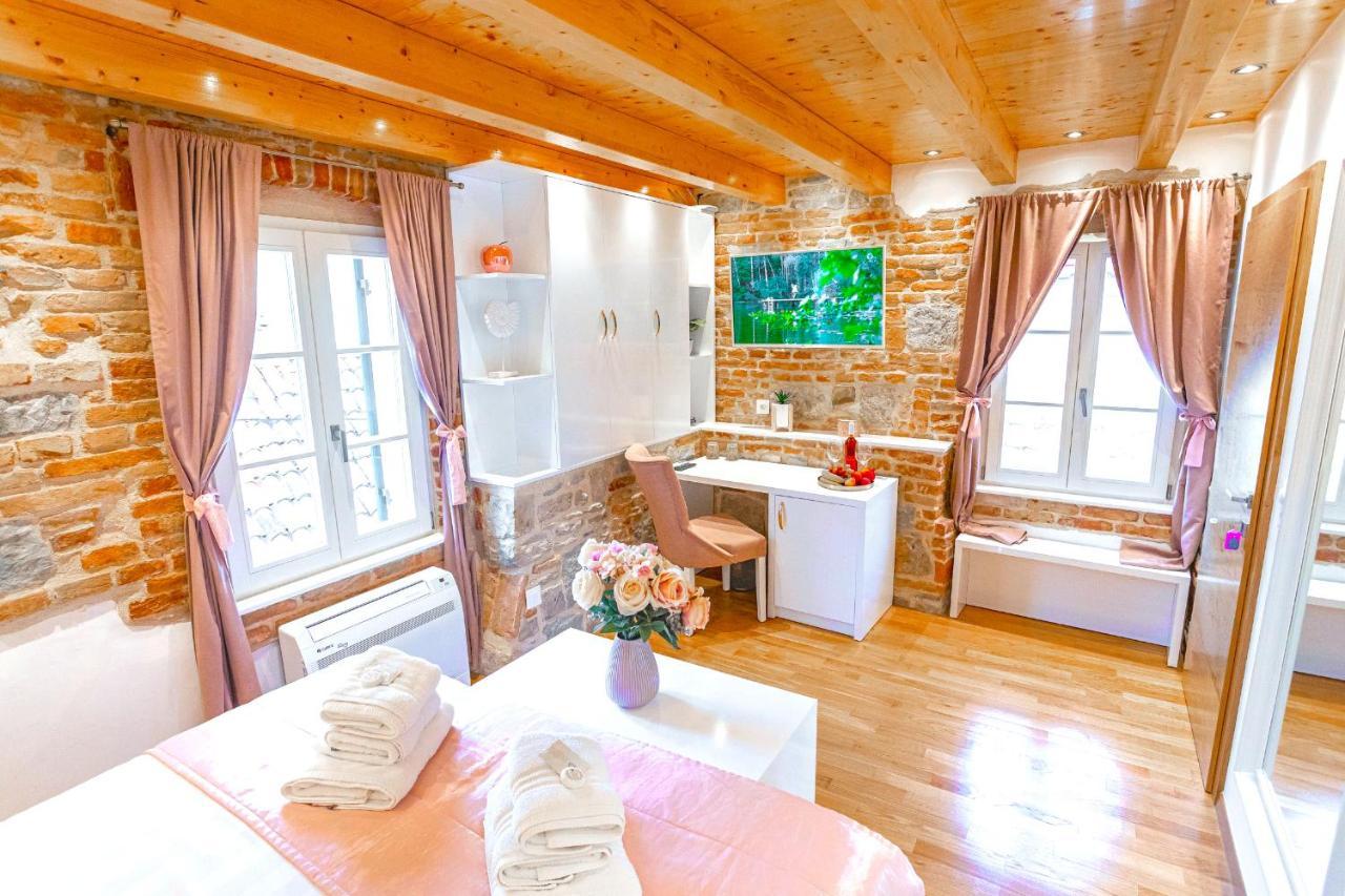 New Lux Villa Merissima 스플리트 외부 사진